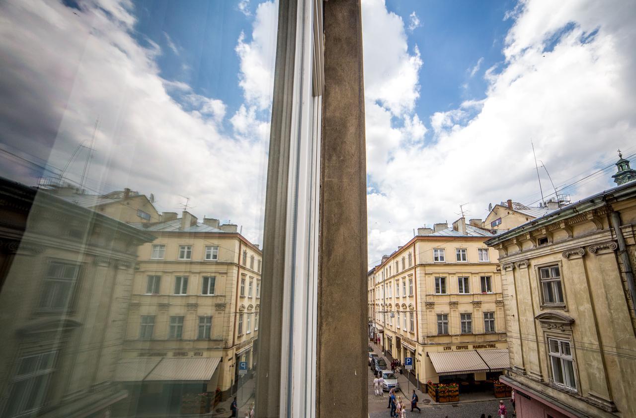 Люкс Апартаменти На Площі Ринок Leópolis Exterior foto